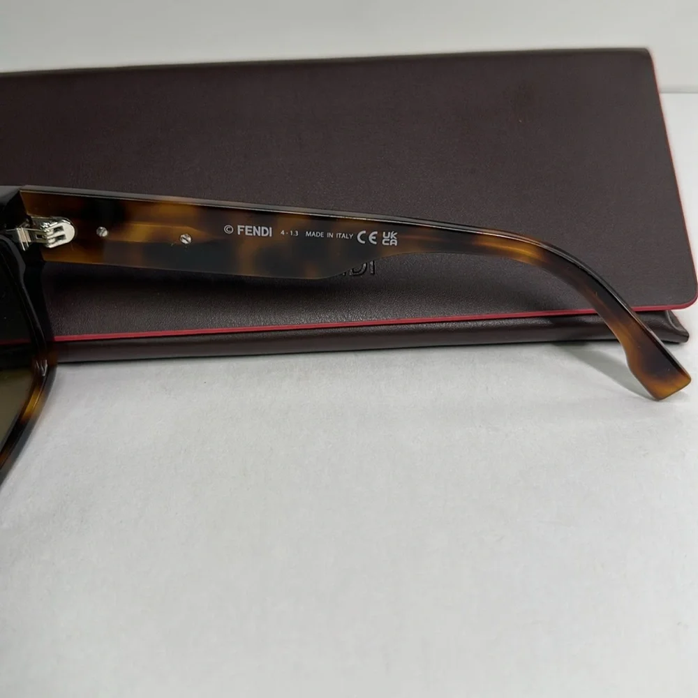 💯- New Authentic FENDI FE40091U 5453E MAN SUNGLASSES